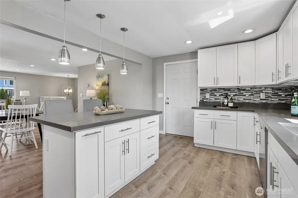 22719 1st Place W Bothell WA 98021