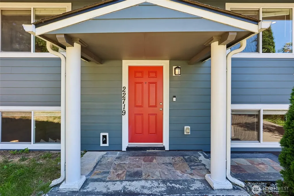 22719 1st Place W Bothell WA 98021