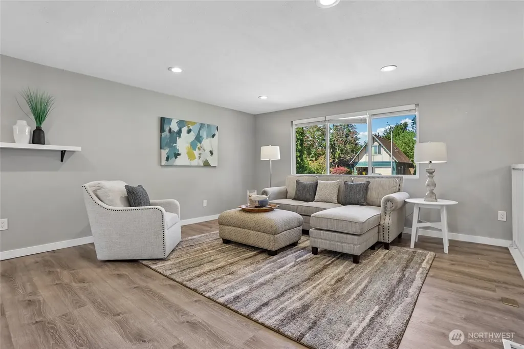 22719 1st Place W Bothell WA 98021