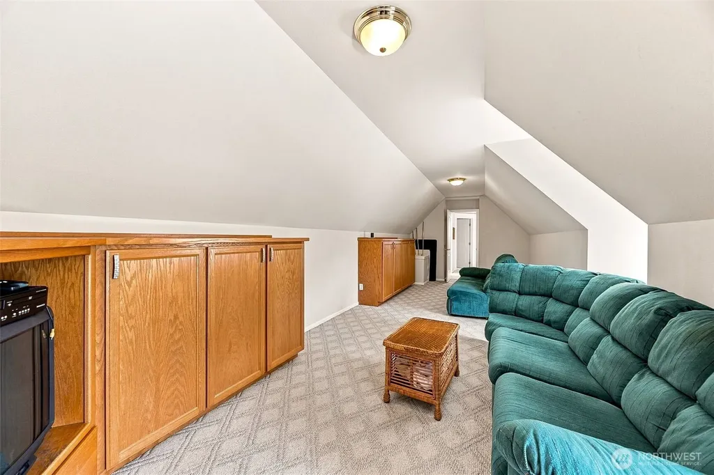 15701 136th Avenue Ct E Puyallup WA 98374