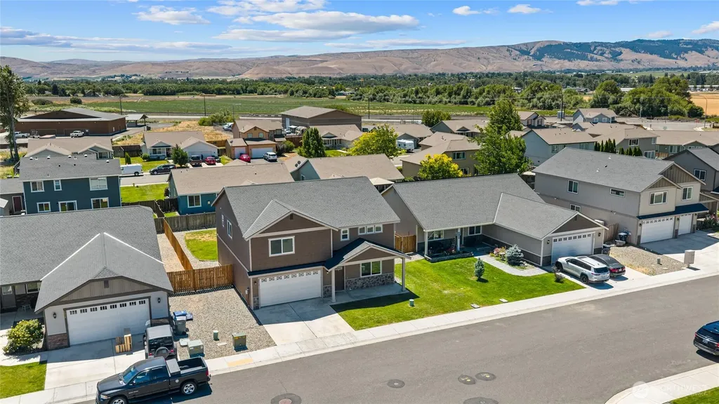 2012 W Sunnyview Lane Ellensburg WA 98926