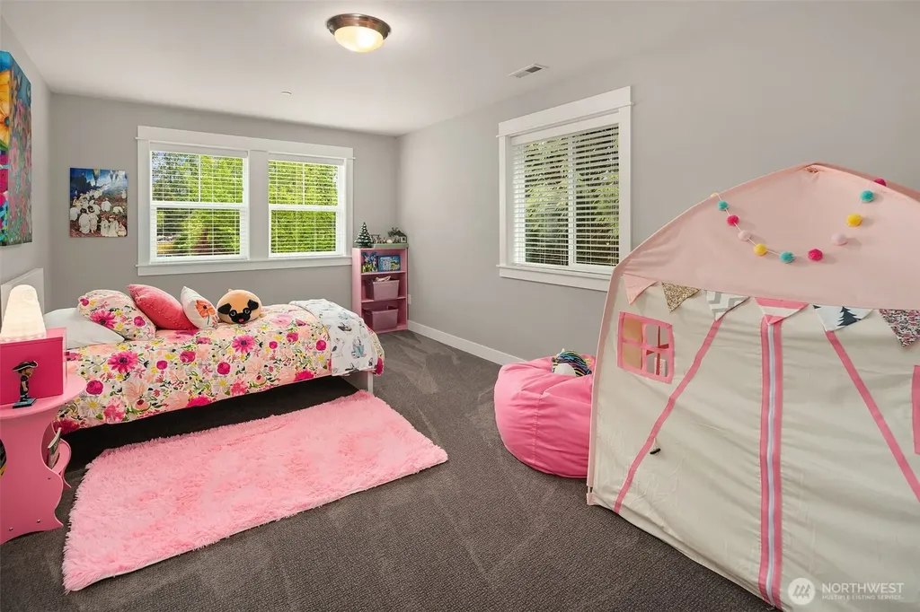 13041 56th Avenue S Tukwila WA 98178