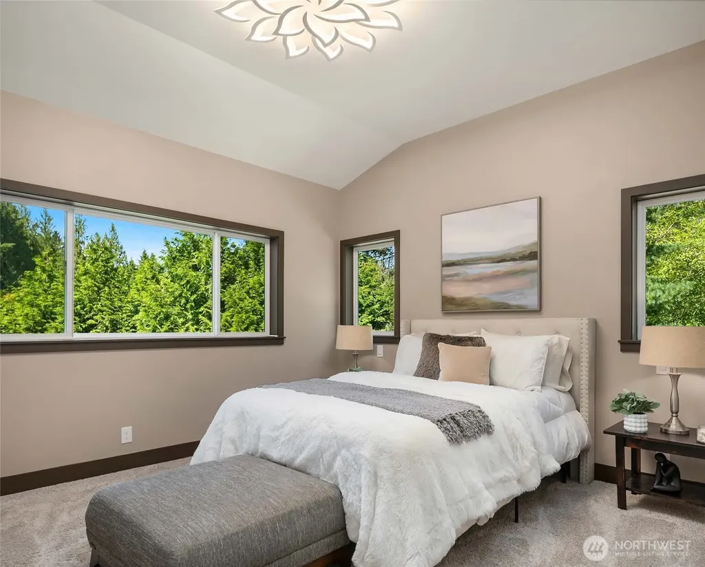 17420 174th Avenue NE Woodinville WA 98072