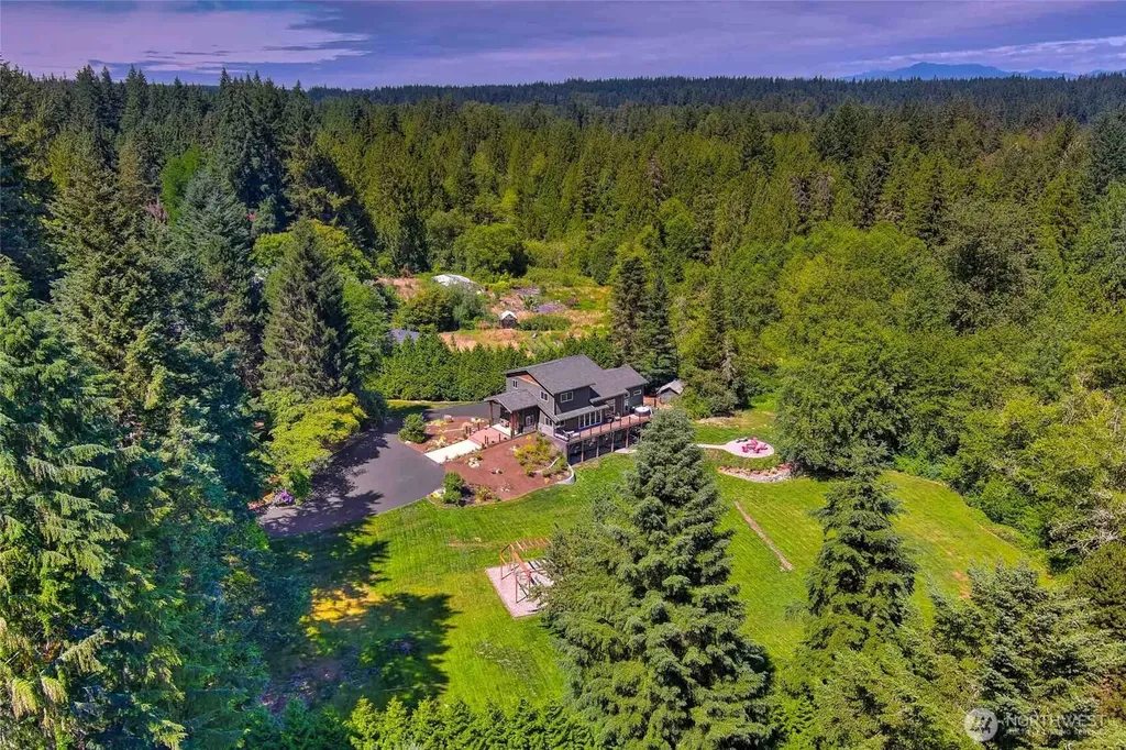 17420 174th Avenue NE Woodinville WA 98072