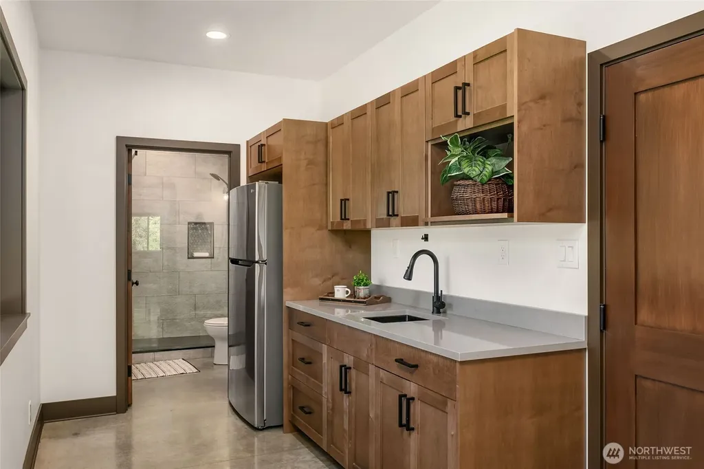 17420 174th Avenue NE Woodinville WA 98072