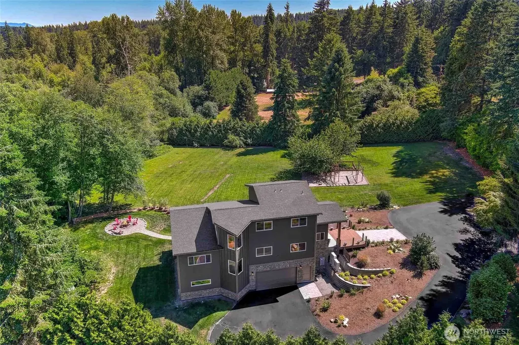 17420 174th Avenue NE Woodinville WA 98072