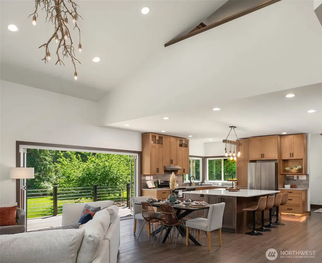 17420 174th Avenue NE Woodinville WA 98072