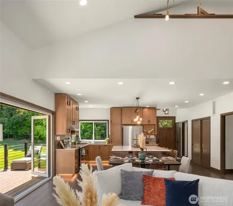 17420 174th Avenue NE Woodinville WA 98072