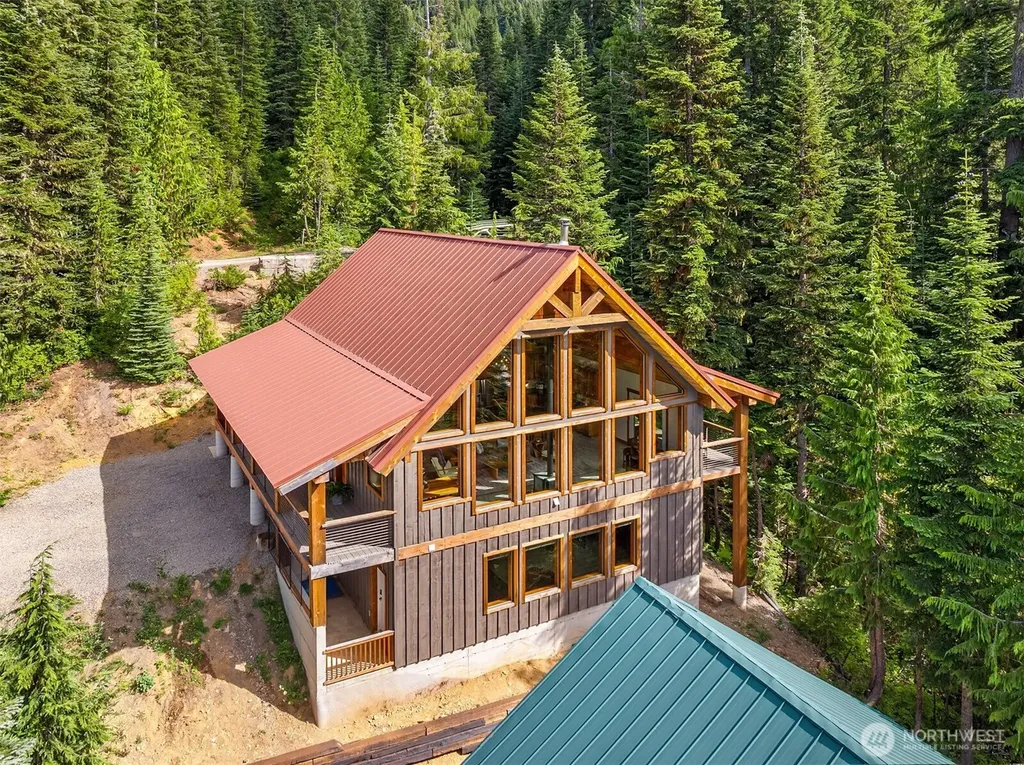 101 Gold Hill Road E Enumclaw WA 98022