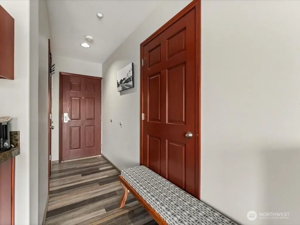 322 W Woodin Avenue Chelan WA 98816