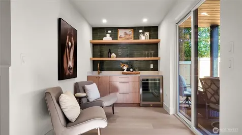 3209 NE 94th Street Seattle WA 98115