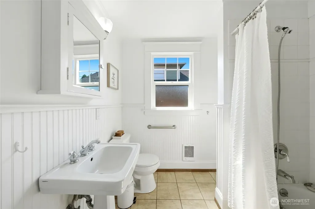 31835 W Morrison Street Carnation WA 98014
