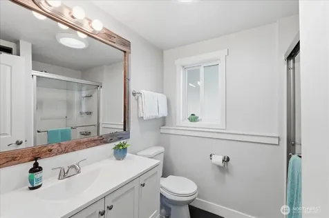 24702 E 54th Avenue Graham WA 98338