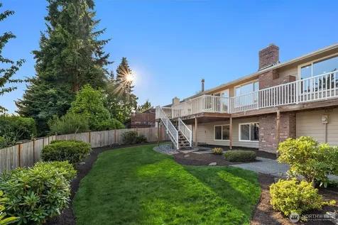 1325 NW 200th Street Shoreline WA 98177
