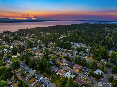 1325 NW 200th Street Shoreline WA 98177
