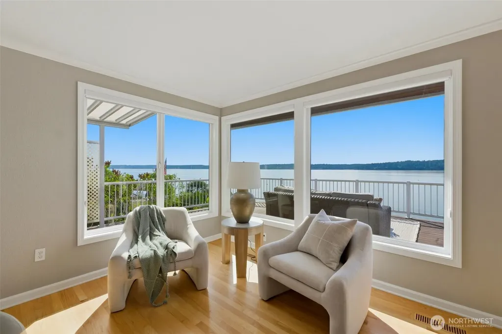 10213 Cherry Lane NW Gig Harbor WA 98332