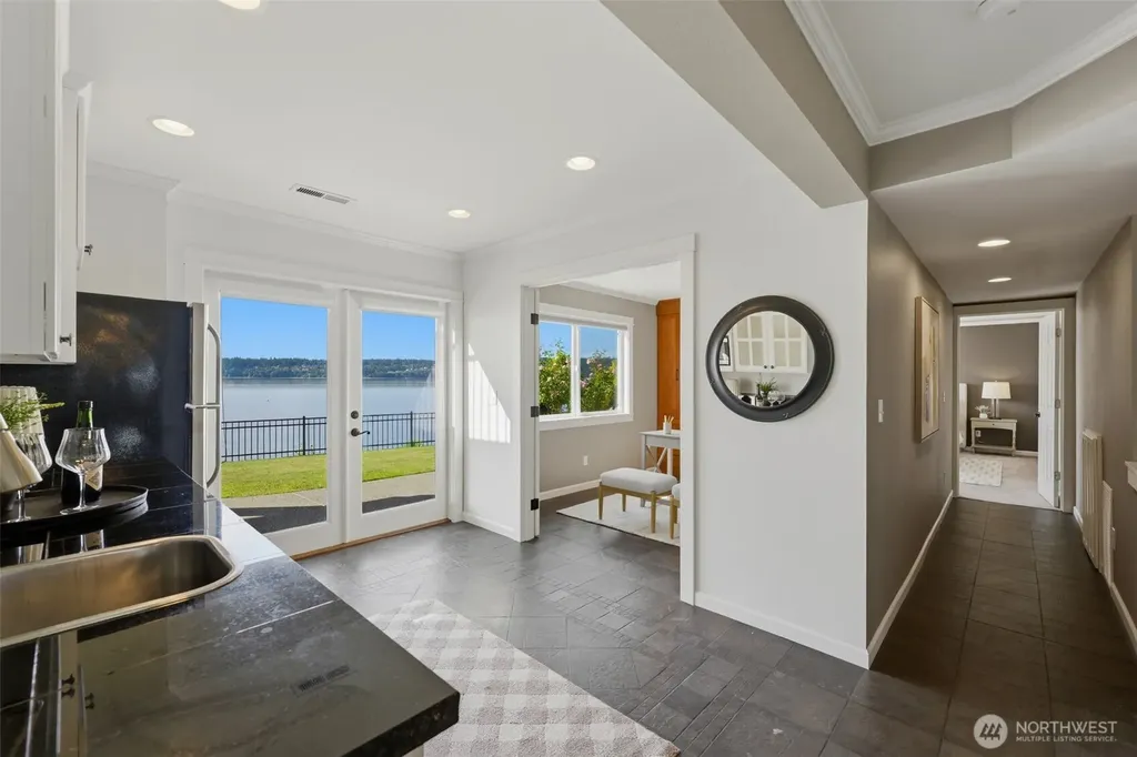 10213 Cherry Lane NW Gig Harbor WA 98332