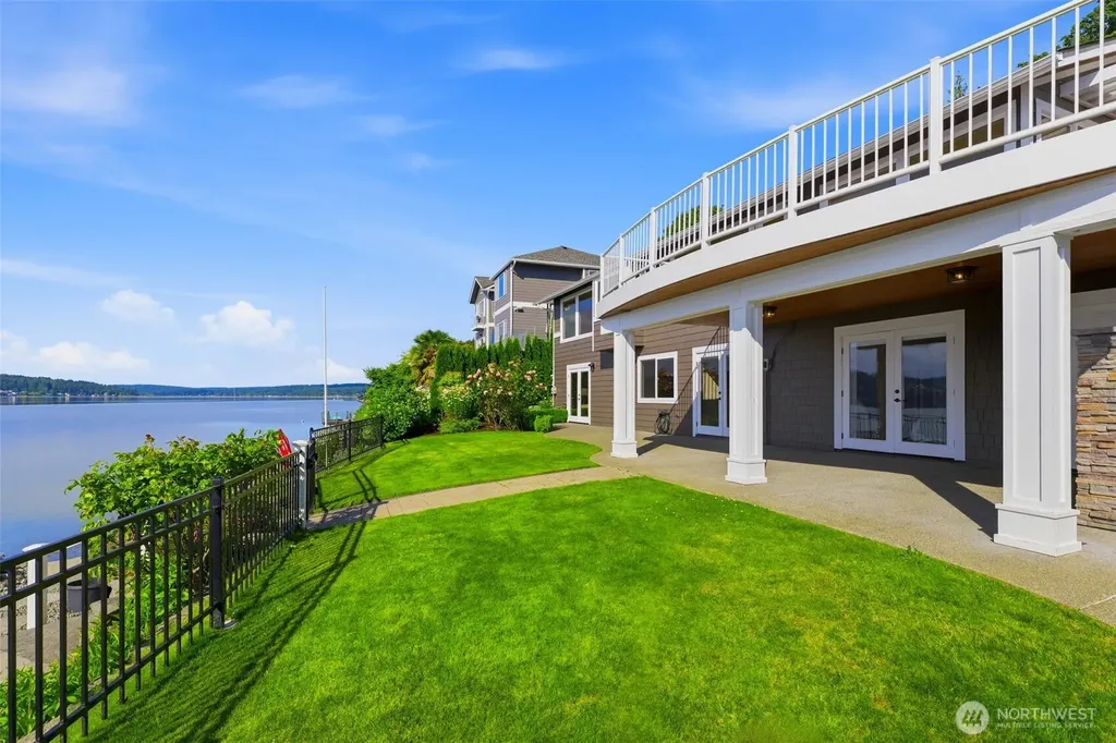 10213 Cherry Lane NW Gig Harbor WA 98332