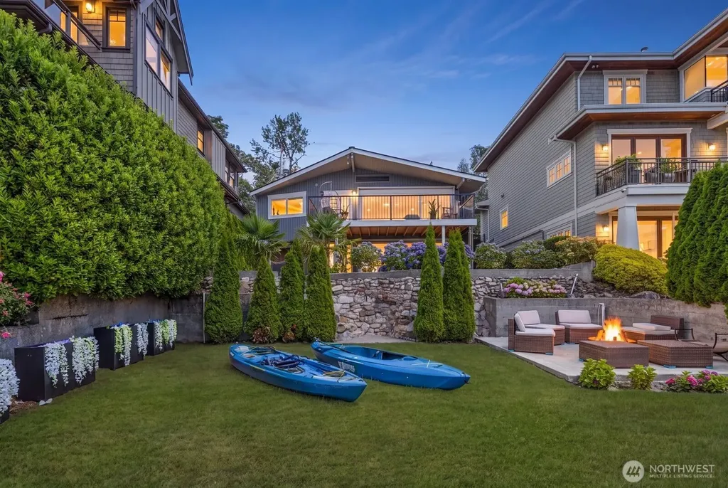 6631 SE Ripley Lane Renton WA 98056