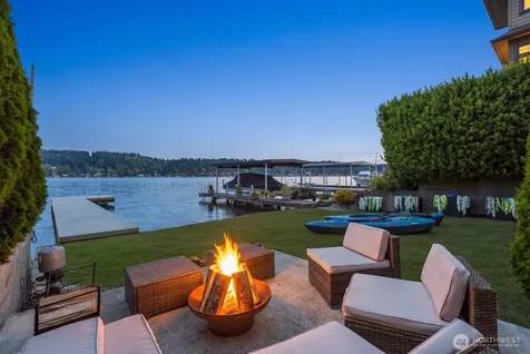 6631 SE Ripley Lane Renton WA 98056