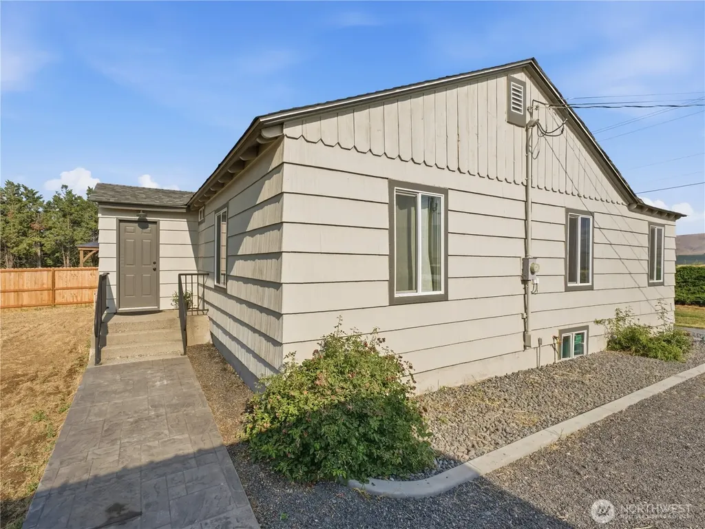 58 Union East Wenatchee WA 98802
