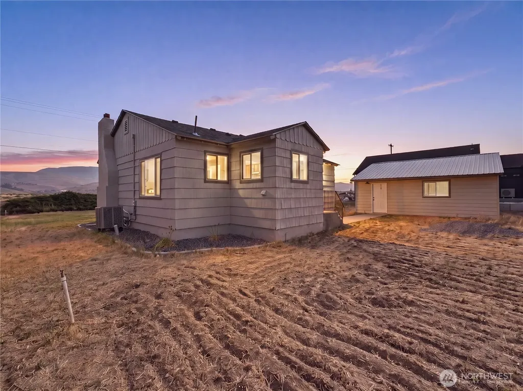 58 Union East Wenatchee WA 98802