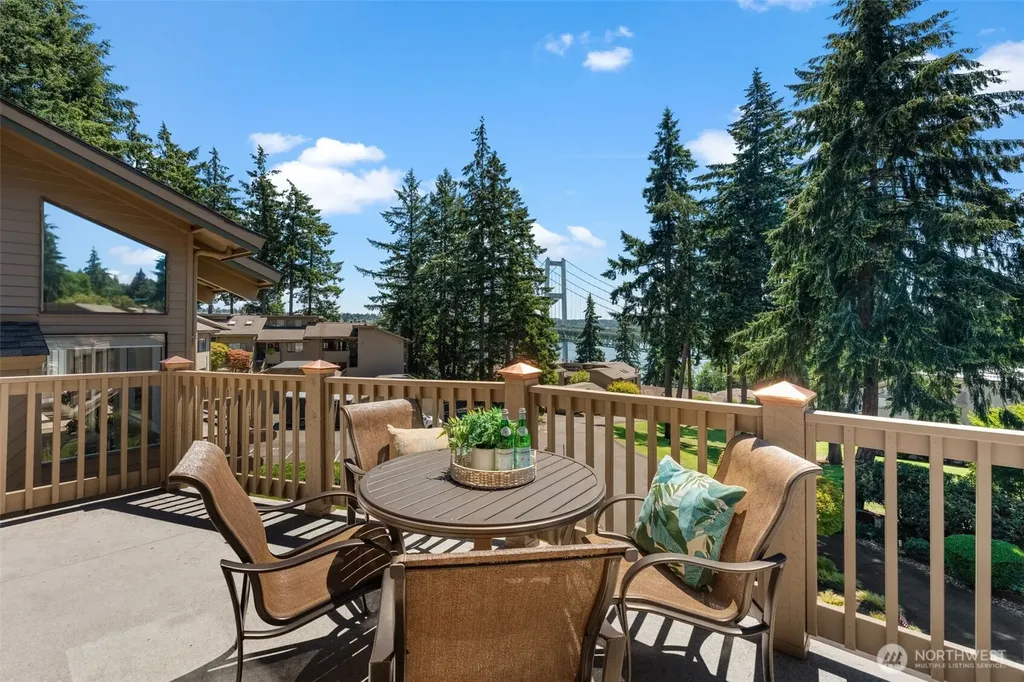 2023 Narrows View Circle NW Gig Harbor WA 98335