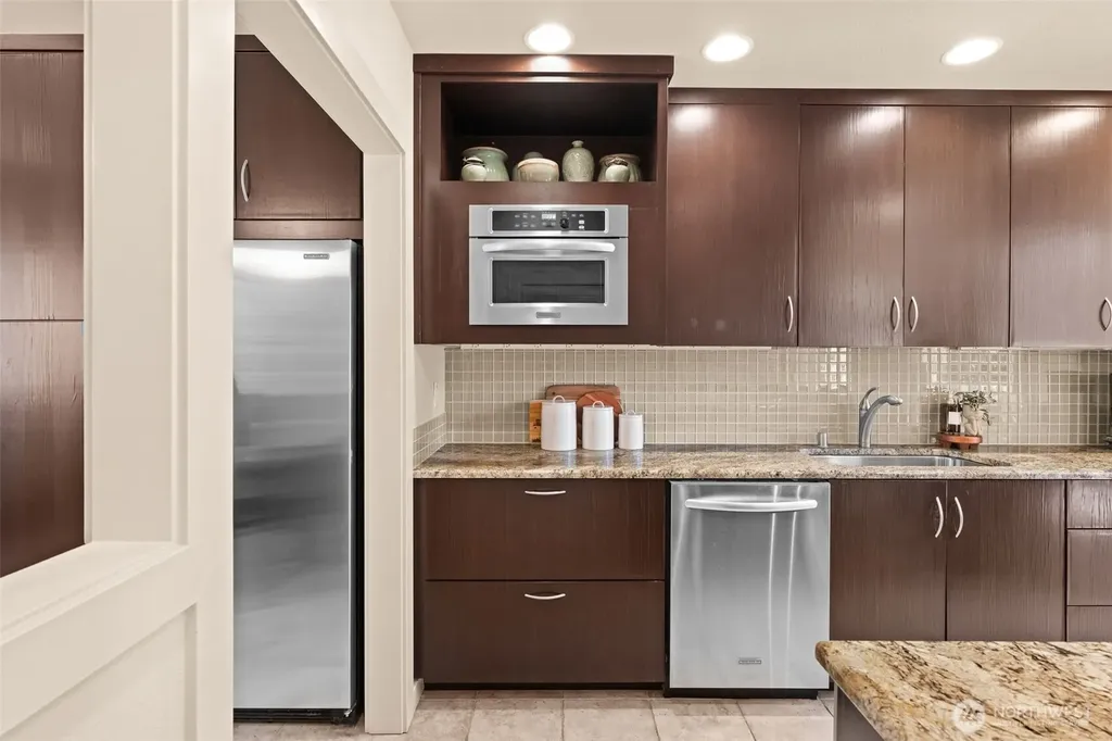 2023 Narrows View Circle NW Gig Harbor WA 98335