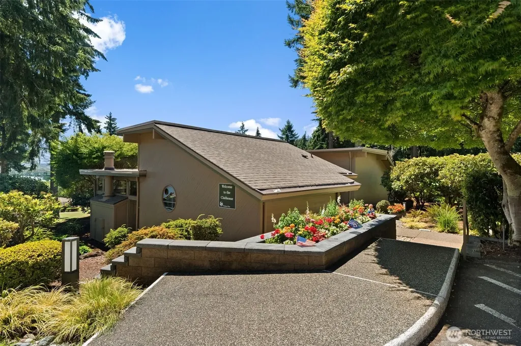 2023 Narrows View Circle NW Gig Harbor WA 98335