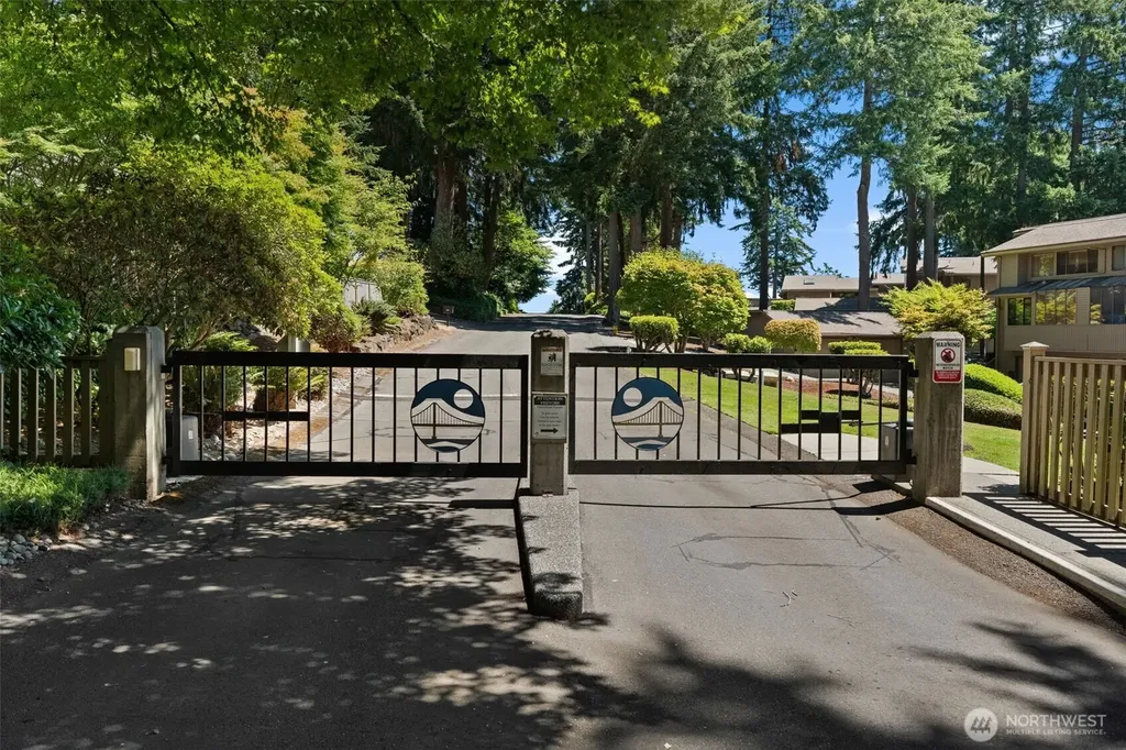 2023 Narrows View Circle NW Gig Harbor WA 98335
