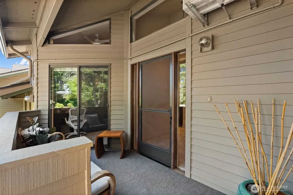 2023 Narrows View Circle NW Gig Harbor WA 98335
