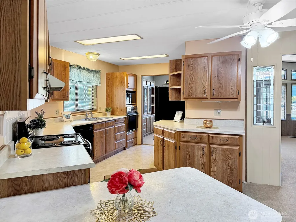 2500 S 370th Street Federal Way WA 98003