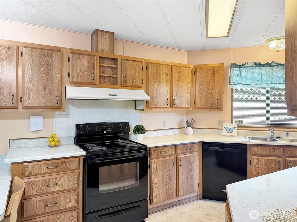 2500 S 370th Street Federal Way WA 98003