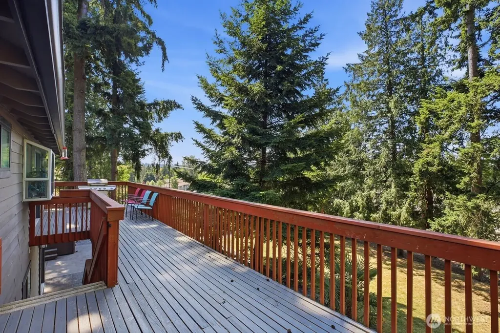 13305 115th Avenue NE Kirkland WA 98034
