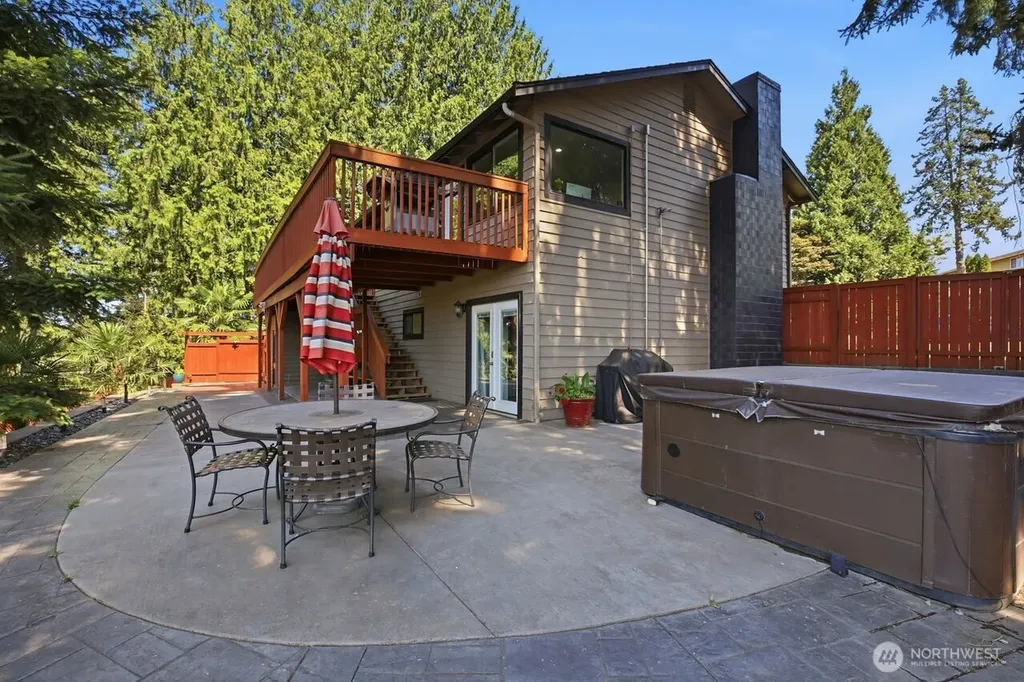 13305 115th Avenue NE Kirkland WA 98034