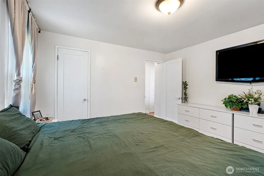 8503 33rd Avenue S Lakewood WA 98499