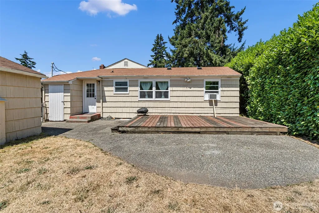 8503 33rd Avenue S Lakewood WA 98499