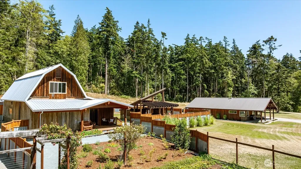 550 Wanamaker Coupeville WA 98239