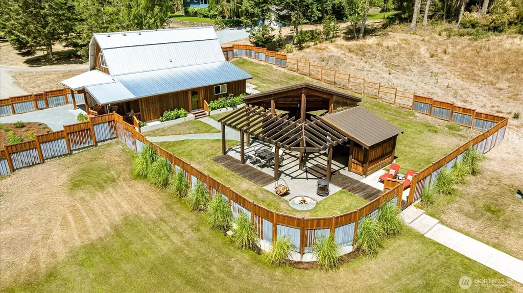 550 Wanamaker Coupeville WA 98239