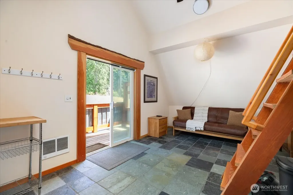 550 Wanamaker Coupeville WA 98239