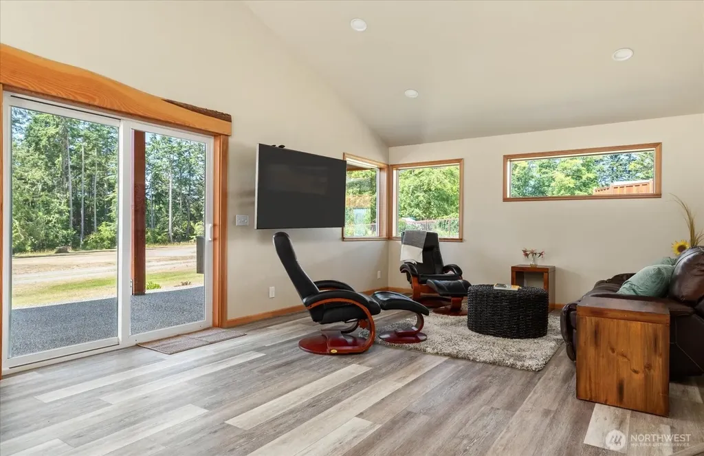 550 Wanamaker Coupeville WA 98239