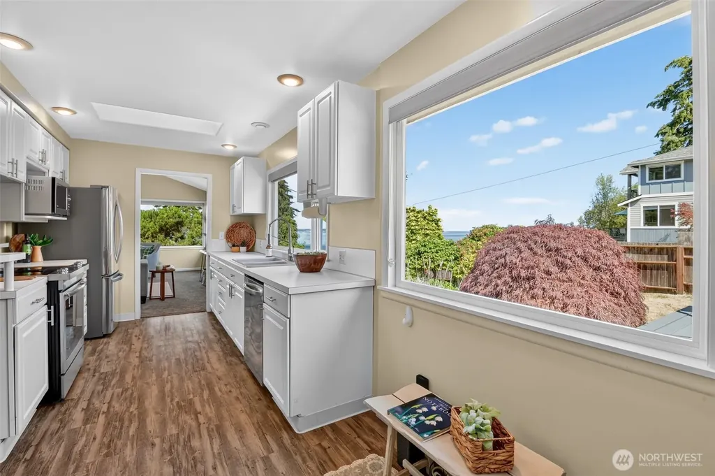 306 Spyglass Drive Freeland WA 98249