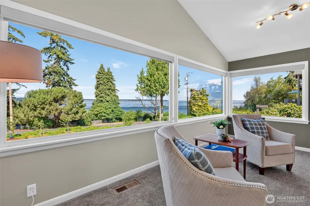 306 Spyglass Drive Freeland WA 98249
