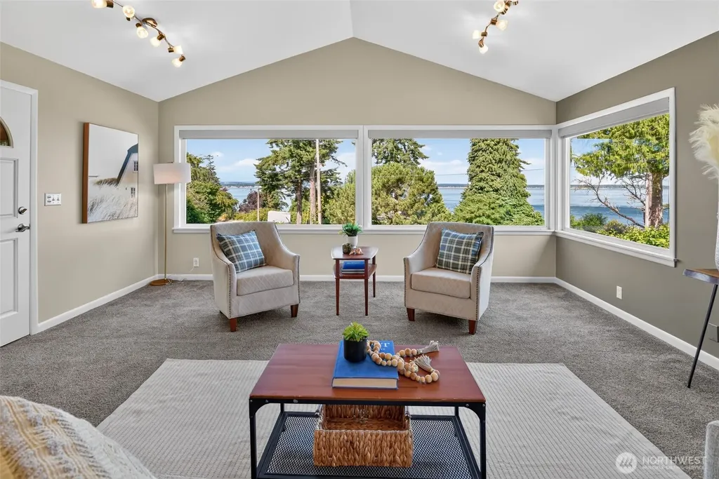 306 Spyglass Drive Freeland WA 98249