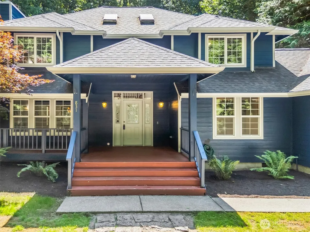 831 Reveille Street Bellingham WA 98229