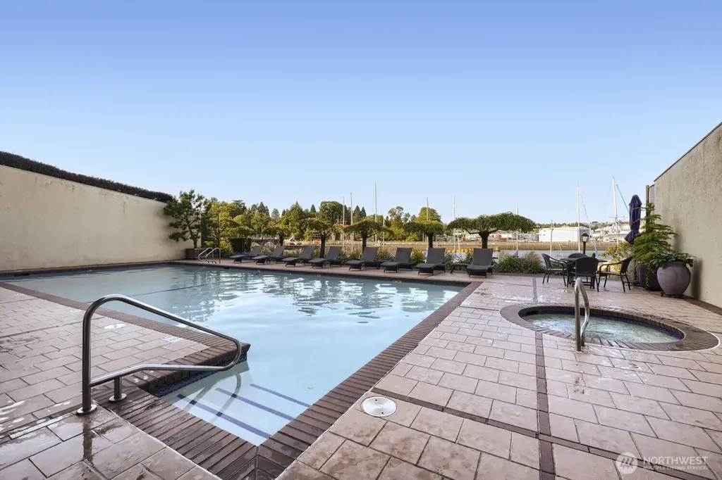 3100 W Commodore Way Seattle WA 98199