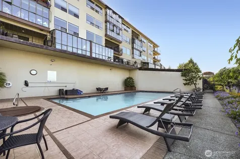 3100 W Commodore Way Seattle WA 98199