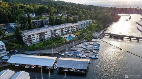 3100 W Commodore Way Seattle WA 98199