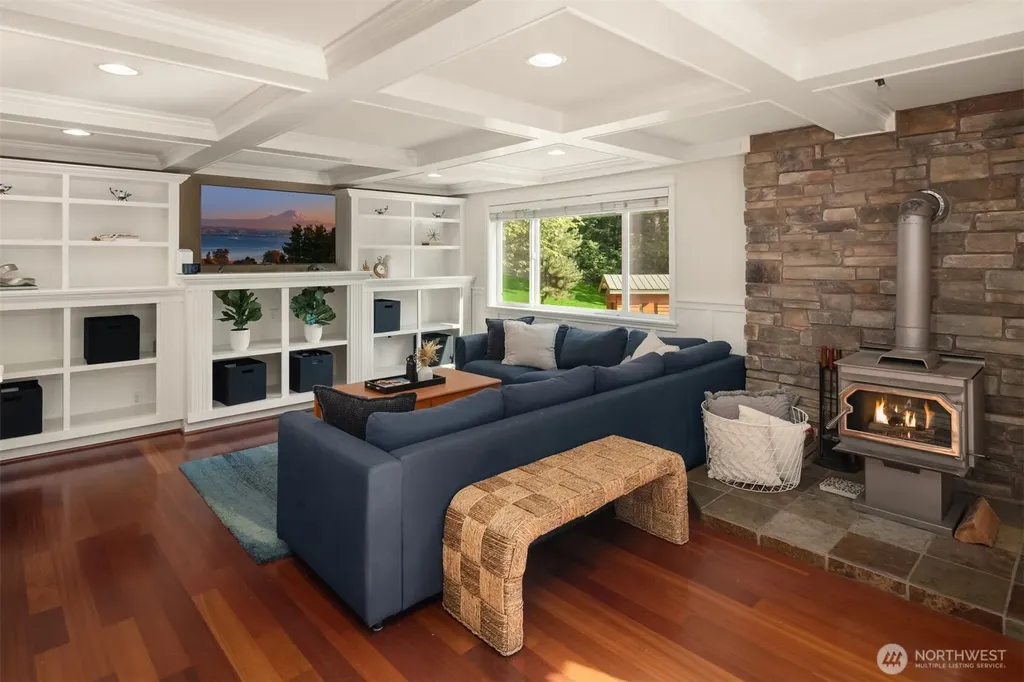 6907 184th Street SE Snohomish WA 98296