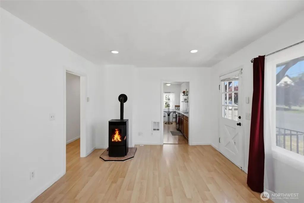 1812 23rd Street Everett WA 98201